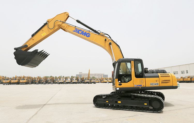 XCMG Manufacturer 25 Ton Crawler Excavator XE240D with Hydraulic System